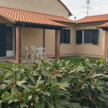 Podere Leone * פיומבינו